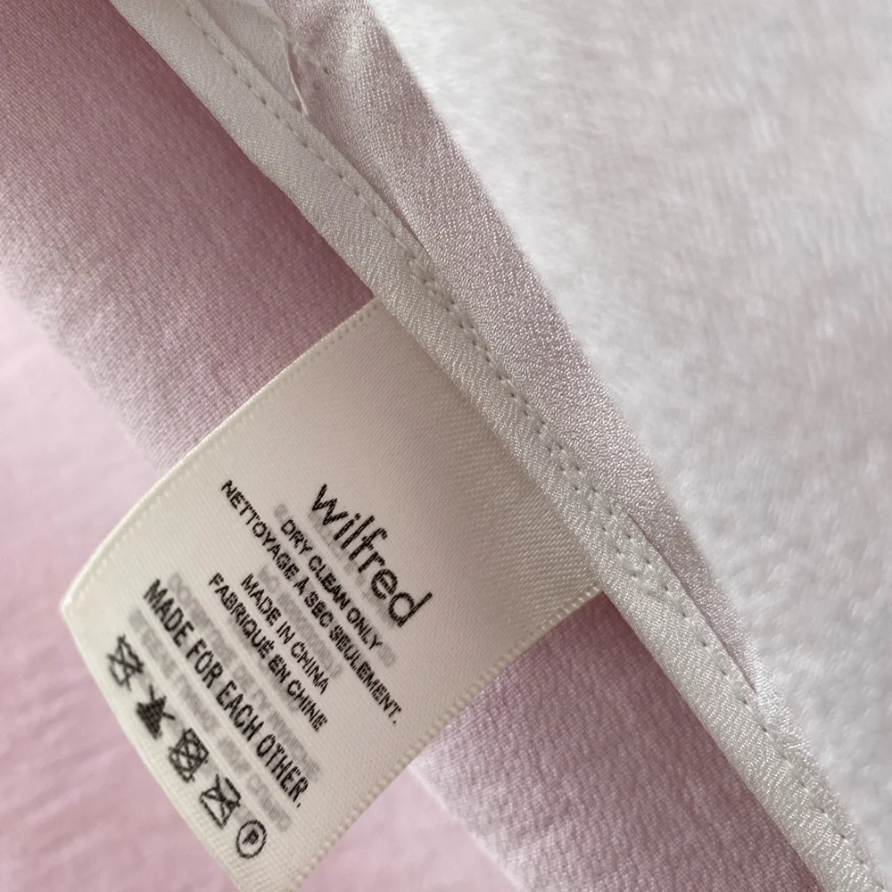 Aritzia - Wilfred Pink Double-Breasted Women's Blazer Dopamine Dressing - Picture 8 of 8